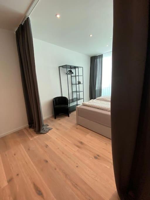 Atelierhaus Zentrum,Ruhig,100 Meter Vom Rathausplatz Ingolstadt Luaran gambar